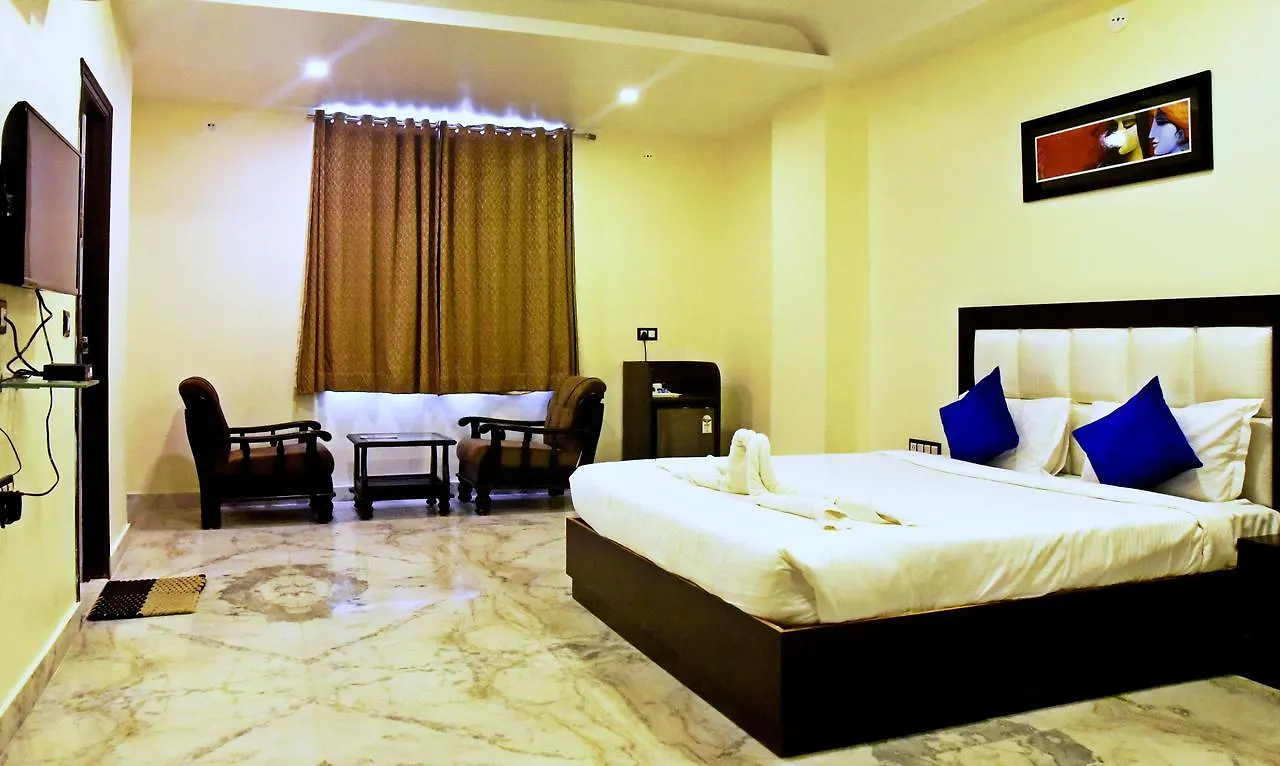 Rnb Shivani Udaipur 3*,