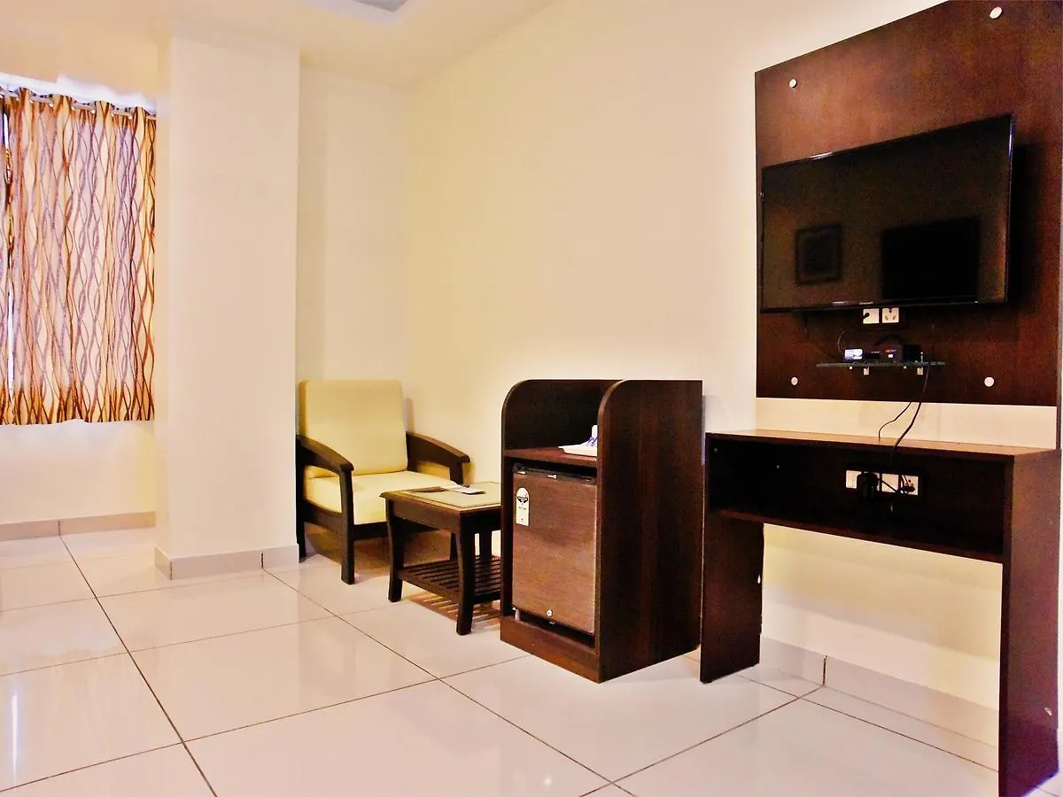 *** Hotel Rnb Shivani Udaipur India